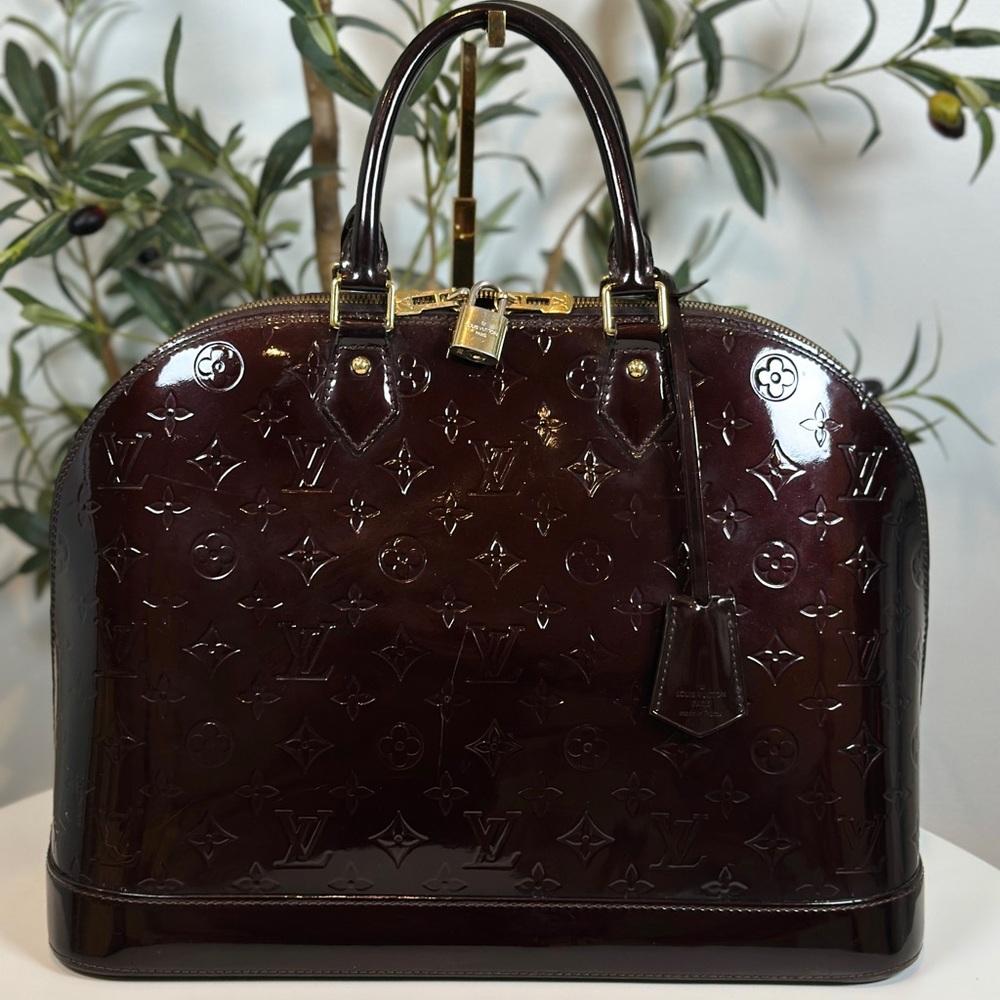 Louis Vuitton Alma GM Amarante